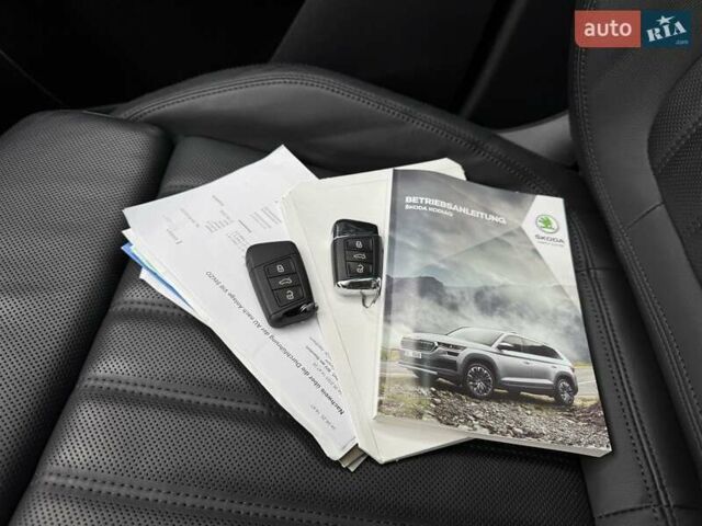 Серый Шкода Kodiaq, объемом двигателя 1.97 л и пробегом 83 тыс. км за 42900 $, фото 54 на Automoto.ua