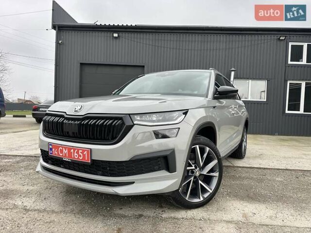 Серый Шкода Kodiaq, объемом двигателя 1.97 л и пробегом 188 тыс. км за 36950 $, фото 2 на Automoto.ua