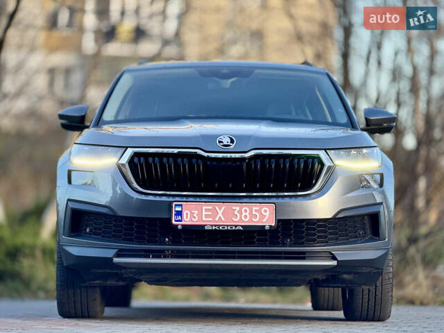 Сірий Шкода Kodiaq, об'ємом двигуна 2 л та пробігом 220 тис. км за 31200 $, фото 31 на Automoto.ua