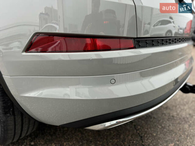 Серый Шкода Kodiaq, объемом двигателя 1.97 л и пробегом 181 тыс. км за 35500 $, фото 17 на Automoto.ua