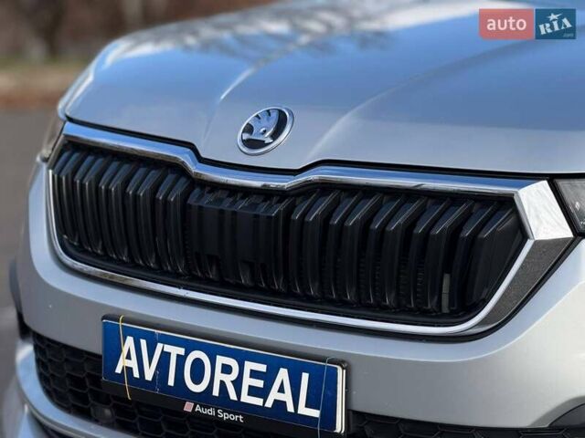 Серый Шкода Kodiaq, объемом двигателя 1.5 л и пробегом 80 тыс. км за 32000 $, фото 4 на Automoto.ua