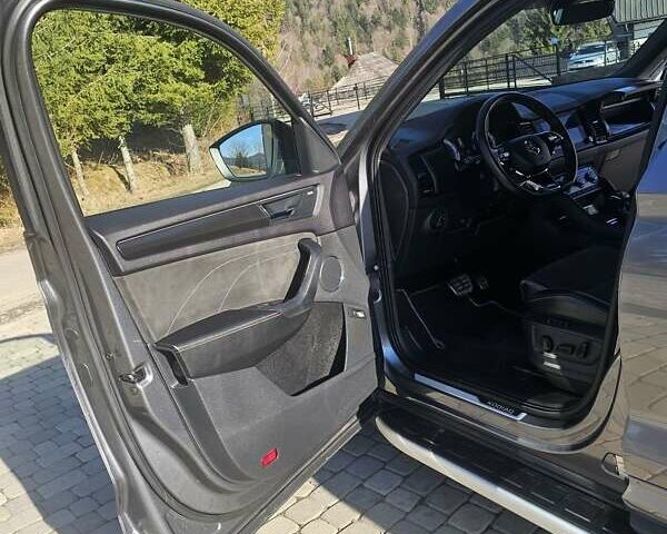 Серый Шкода Kodiaq, объемом двигателя 1.98 л и пробегом 81 тыс. км за 35500 $, фото 26 на Automoto.ua