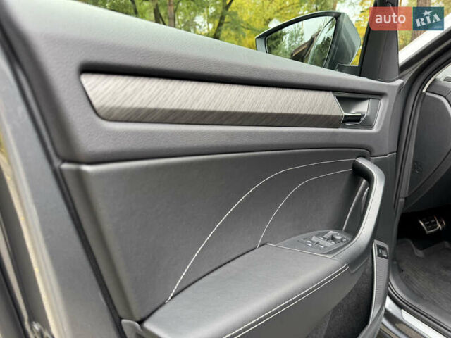 Шкода Kodiaq 2022 у Києві на Automoto.ua Сірий Шкода Kodiaq, об'ємом двигуна 2 л та пробігом 169 тис. км за 35999 $, фото 40 на Automoto.ua