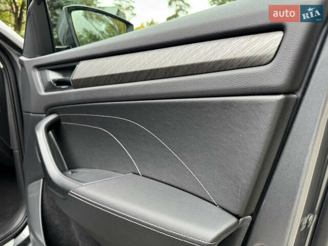 Шкода Kodiaq 2022 у Києві на Automoto.ua Сірий Шкода Kodiaq, об'ємом двигуна 2 л та пробігом 169 тис. км за 35999 $, фото 72 на Automoto.ua