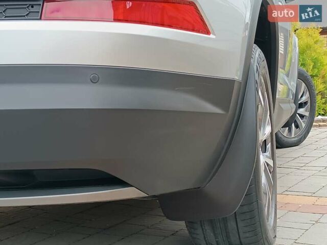 Серый Шкода Kodiaq, объемом двигателя 1.97 л и пробегом 106 тыс. км за 37700 $, фото 41 на Automoto.ua