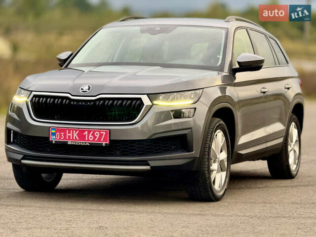 Сірий Шкода Kodiaq, об'ємом двигуна 2 л та пробігом 220 тис. км за 31300 $, фото 23 на Automoto.ua