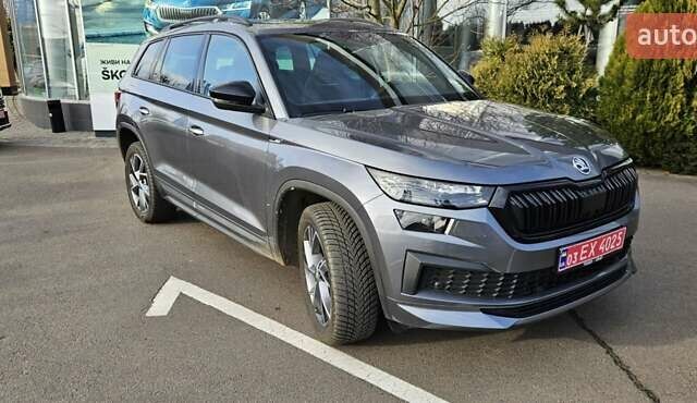 Сірий Шкода Kodiaq, об'ємом двигуна 1.97 л та пробігом 119 тис. км за 43000 $, фото 5 на Automoto.ua