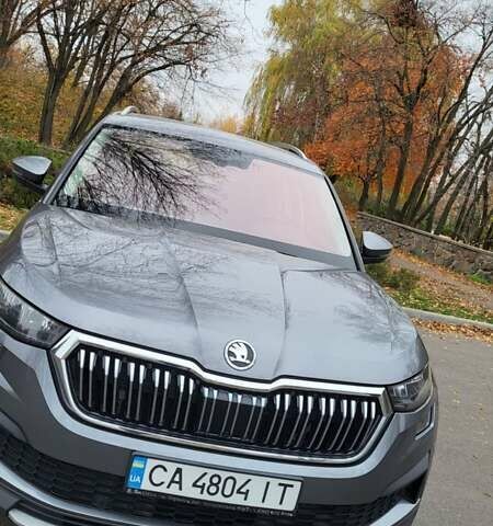 Серый Шкода Kodiaq, объемом двигателя 1.97 л и пробегом 150 тыс. км за 30500 $, фото 5 на Automoto.ua