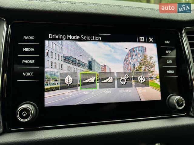 Шкода Kodiaq 2022 у Києві на Automoto.ua Сірий Шкода Kodiaq, об'ємом двигуна 2 л та пробігом 169 тис. км за 35999 $, фото 89 на Automoto.ua