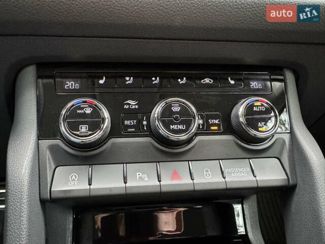 Шкода Kodiaq 2022 у Києві на Automoto.ua Сірий Шкода Kodiaq, об'ємом двигуна 2 л та пробігом 169 тис. км за 35999 $, фото 87 на Automoto.ua