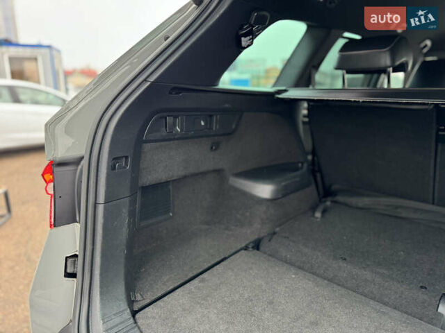 Серый Шкода Kodiaq, объемом двигателя 1.97 л и пробегом 181 тыс. км за 35500 $, фото 117 на Automoto.ua