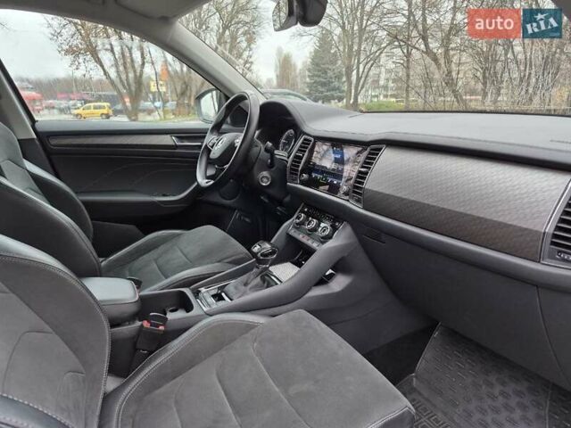 Серый Шкода Kodiaq, объемом двигателя 1.97 л и пробегом 151 тыс. км за 31500 $, фото 25 на Automoto.ua