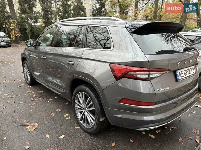 Серый Шкода Kodiaq, объемом двигателя 1.98 л и пробегом 151 тыс. км за 29300 $, фото 4 на Automoto.ua