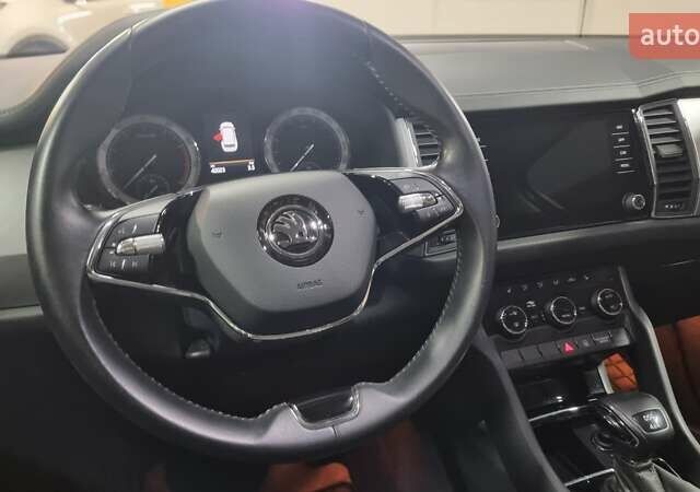 Серый Шкода Kodiaq, объемом двигателя 1.98 л и пробегом 39 тыс. км за 31300 $, фото 8 на Automoto.ua