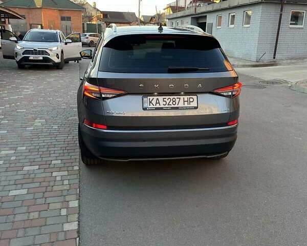Серый Шкода Kodiaq, объемом двигателя 1.97 л и пробегом 90 тыс. км за 35500 $, фото 7 на Automoto.ua