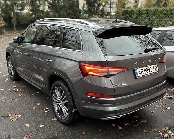 Серый Шкода Kodiaq, объемом двигателя 1.98 л и пробегом 151 тыс. км за 29300 $, фото 35 на Automoto.ua