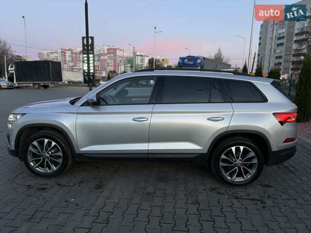 Серый Шкода Kodiaq, объемом двигателя 1.97 л и пробегом 259 тыс. км за 29499 $, фото 3 на Automoto.ua