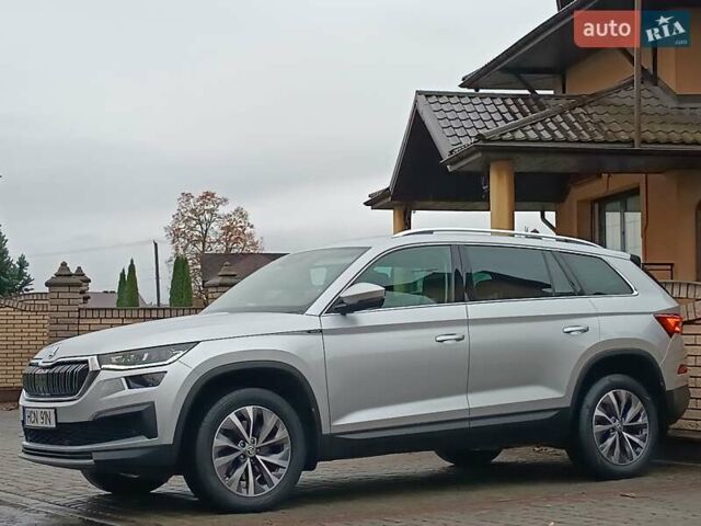 Серый Шкода Kodiaq, объемом двигателя 1.97 л и пробегом 106 тыс. км за 37700 $, фото 8 на Automoto.ua