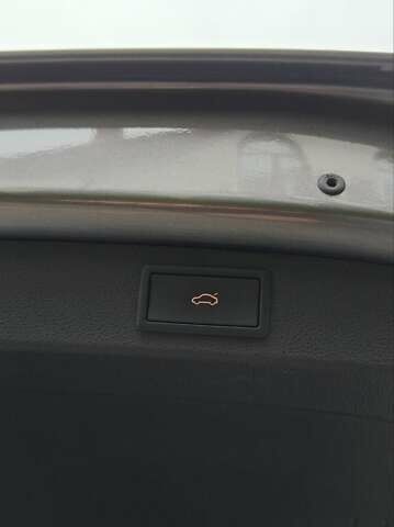 Сірий Шкода Kodiaq, об'ємом двигуна 2 л та пробігом 86 тис. км за 31900 $, фото 46 на Automoto.ua