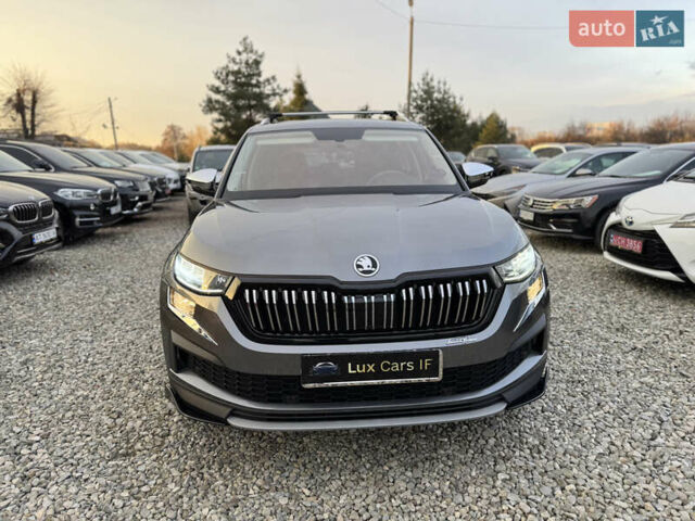 Серый Шкода Kodiaq, объемом двигателя 1.98 л и пробегом 64 тыс. км за 34500 $, фото 3 на Automoto.ua