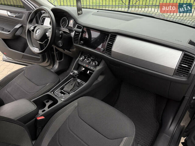 Серый Шкода Kodiaq, объемом двигателя 2 л и пробегом 67 тыс. км за 29999 $, фото 20 на Automoto.ua