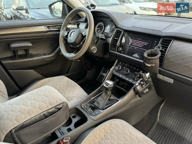 Серый Шкода Kodiaq, объемом двигателя 1.98 л и пробегом 64 тыс. км за 34500 $, фото 24 на Automoto.ua