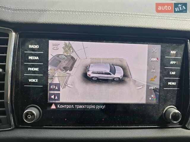 Сірий Шкода Kodiaq, об'ємом двигуна 1.97 л та пробігом 50 тис. км за 42036 $, фото 13 на Automoto.ua