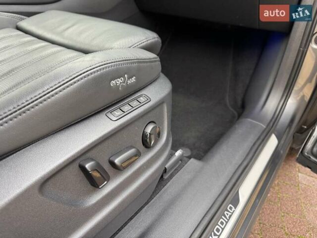Серый Шкода Kodiaq, объемом двигателя 1.97 л и пробегом 83 тыс. км за 42900 $, фото 40 на Automoto.ua