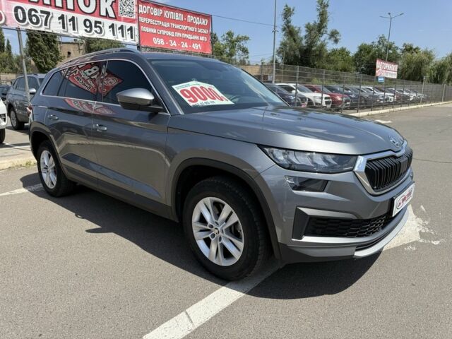 Шкода Kodiaq 2022 в Кривом Роге на Automoto.ua Серый Шкода Kodiaq, объемом двигателя 2 л и пробегом 69 тыс. км за 31500 $, фото 5 на Automoto.ua