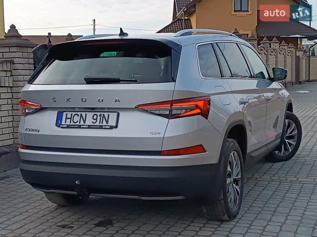 Серый Шкода Kodiaq, объемом двигателя 1.97 л и пробегом 106 тыс. км за 37990 $, фото 19 на Automoto.ua