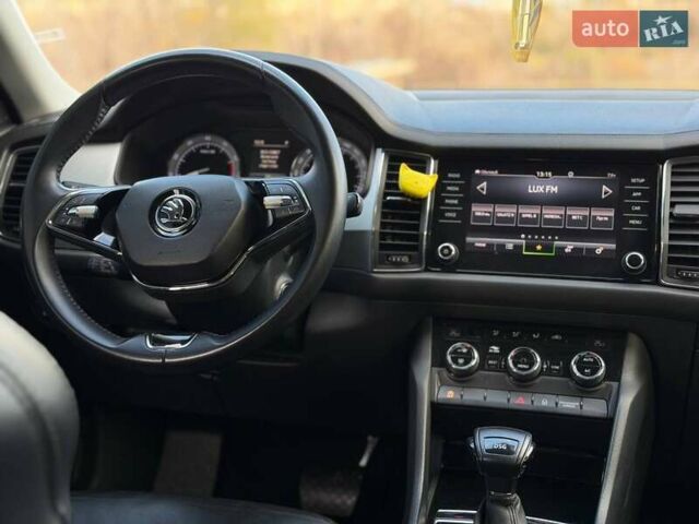 Серый Шкода Kodiaq, объемом двигателя 1.5 л и пробегом 80 тыс. км за 32000 $, фото 49 на Automoto.ua