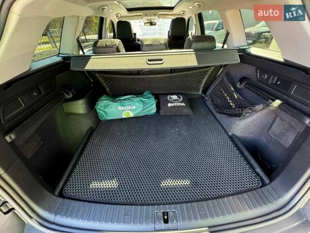 Серый Шкода Kodiaq, объемом двигателя 1.97 л и пробегом 165 тыс. км за 35200 $, фото 26 на Automoto.ua