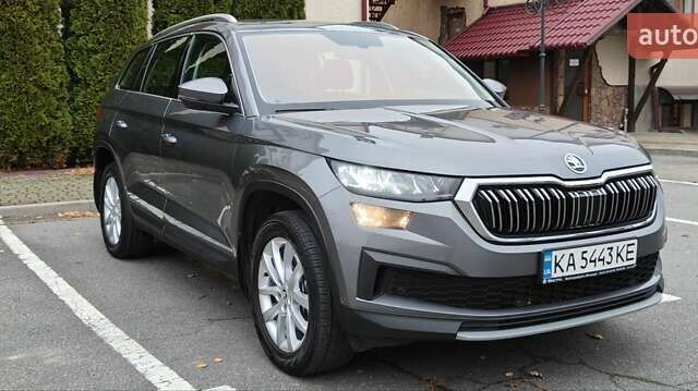 Сірий Шкода Kodiaq, об'ємом двигуна 2 л та пробігом 86 тис. км за 31900 $, фото 1 на Automoto.ua