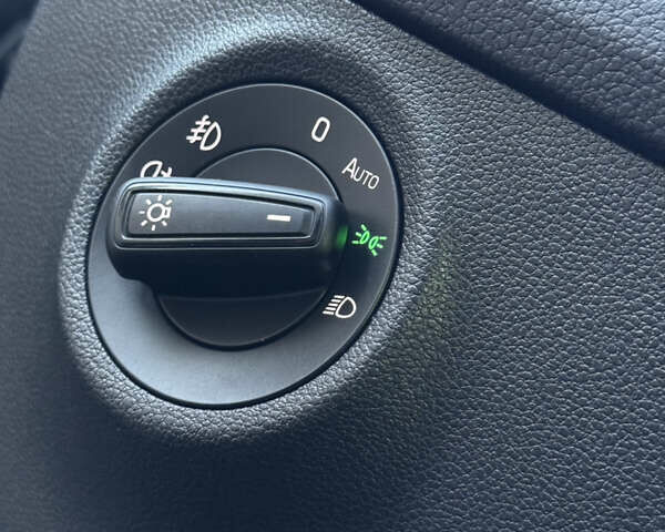 Сірий Шкода Kodiaq, об'ємом двигуна 2 л та пробігом 220 тис. км за 31200 $, фото 72 на Automoto.ua