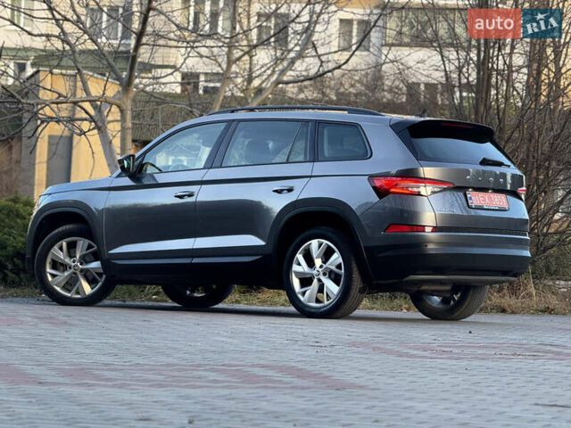 Сірий Шкода Kodiaq, об'ємом двигуна 2 л та пробігом 220 тис. км за 31200 $, фото 47 на Automoto.ua