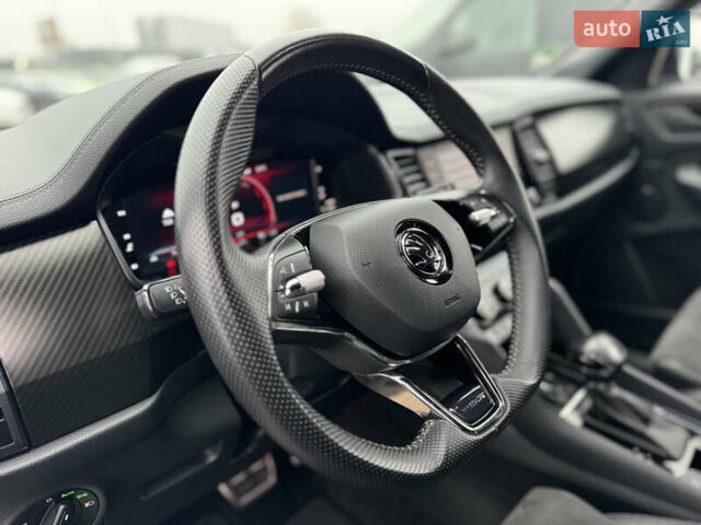 Серый Шкода Kodiaq, объемом двигателя 1.97 л и пробегом 181 тыс. км за 35500 $, фото 51 на Automoto.ua