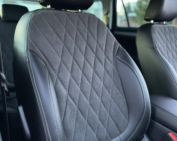 Сірий Шкода Kodiaq, об'ємом двигуна 2 л та пробігом 220 тис. км за 31200 $, фото 103 на Automoto.ua