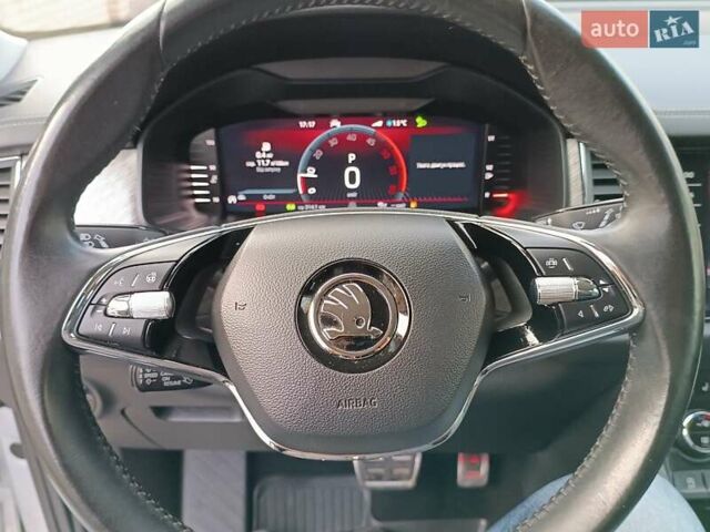 Серый Шкода Kodiaq, объемом двигателя 1.97 л и пробегом 106 тыс. км за 37799 $, фото 53 на Automoto.ua