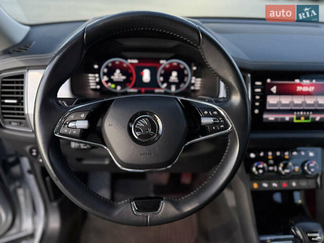 Серый Шкода Kodiaq, объемом двигателя 1.97 л и пробегом 259 тыс. км за 29499 $, фото 19 на Automoto.ua