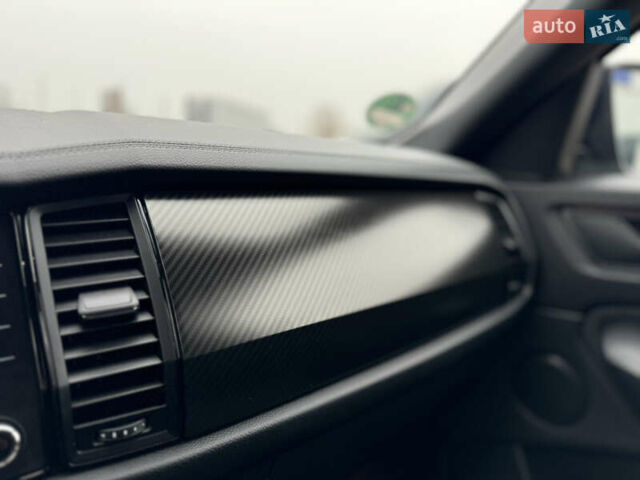 Серый Шкода Kodiaq, объемом двигателя 1.97 л и пробегом 181 тыс. км за 35500 $, фото 62 на Automoto.ua