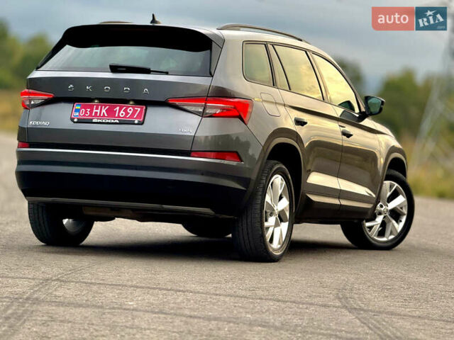 Сірий Шкода Kodiaq, об'ємом двигуна 2 л та пробігом 220 тис. км за 31300 $, фото 29 на Automoto.ua