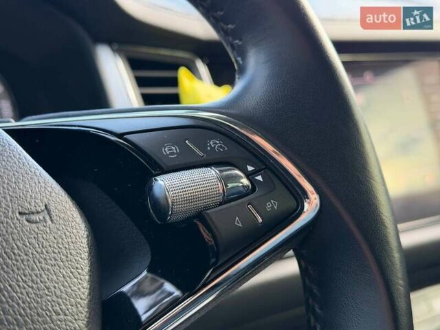 Серый Шкода Kodiaq, объемом двигателя 1.5 л и пробегом 80 тыс. км за 32000 $, фото 56 на Automoto.ua