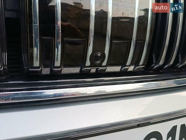 Серый Шкода Kodiaq, объемом двигателя 1.97 л и пробегом 106 тыс. км за 37700 $, фото 32 на Automoto.ua