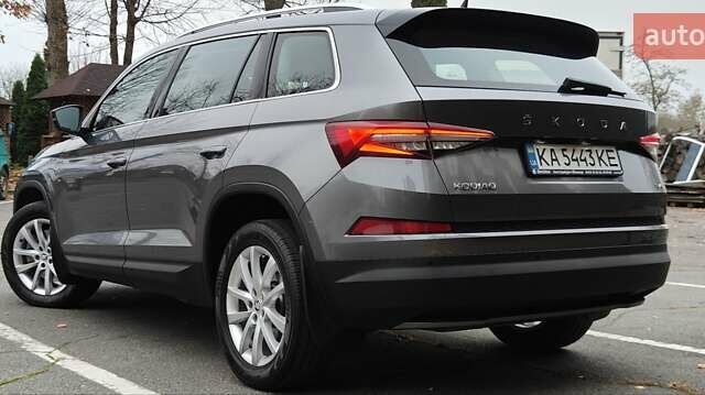 Сірий Шкода Kodiaq, об'ємом двигуна 2 л та пробігом 86 тис. км за 31900 $, фото 53 на Automoto.ua