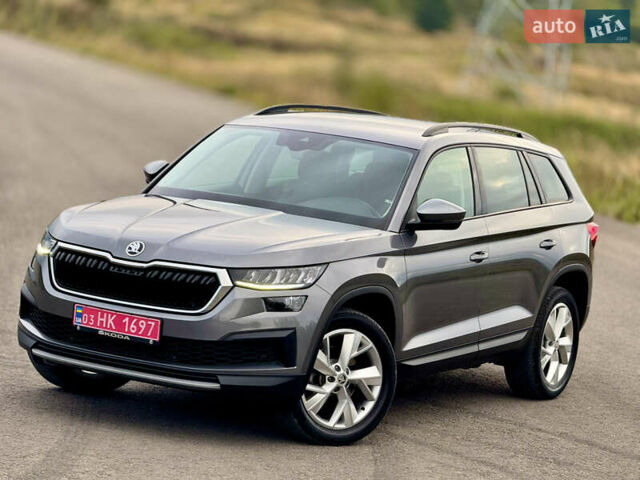 Сірий Шкода Kodiaq, об'ємом двигуна 2 л та пробігом 220 тис. км за 31300 $, фото 8 на Automoto.ua