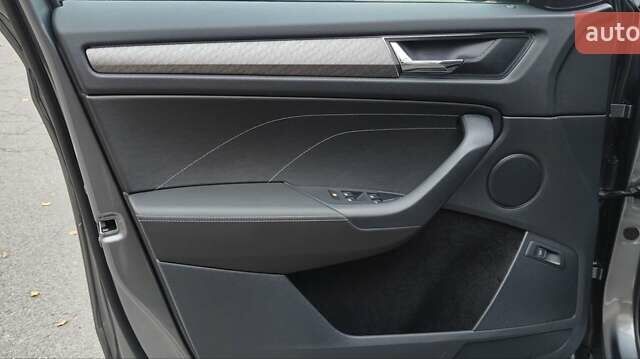 Сірий Шкода Kodiaq, об'ємом двигуна 2 л та пробігом 86 тис. км за 31900 $, фото 20 на Automoto.ua