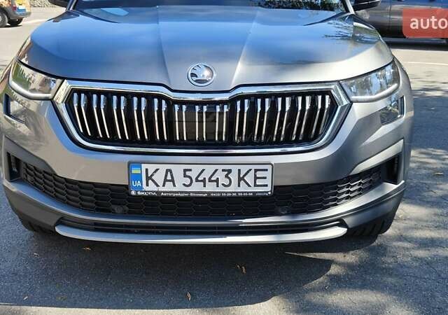 Серый Шкода Kodiaq, объемом двигателя 2 л и пробегом 86 тыс. км за 33700 $, фото 13 на Automoto.ua