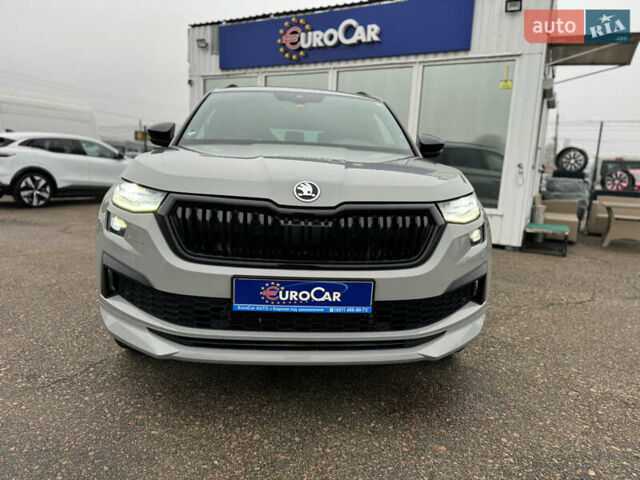 Серый Шкода Kodiaq, объемом двигателя 1.97 л и пробегом 181 тыс. км за 35500 $, фото 4 на Automoto.ua