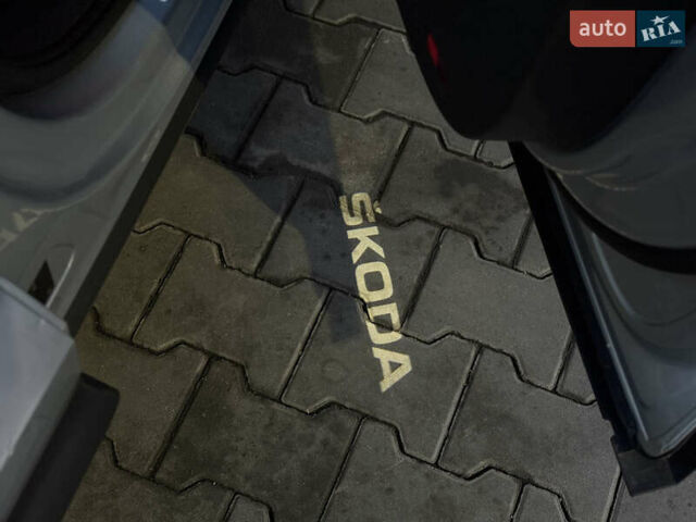 Серый Шкода Kodiaq, объемом двигателя 1.97 л и пробегом 259 тыс. км за 29499 $, фото 34 на Automoto.ua