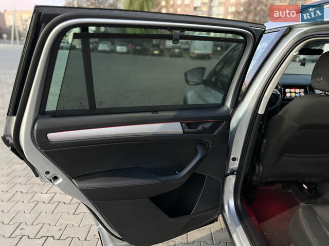 Серый Шкода Kodiaq, объемом двигателя 1.97 л и пробегом 259 тыс. км за 29499 $, фото 26 на Automoto.ua